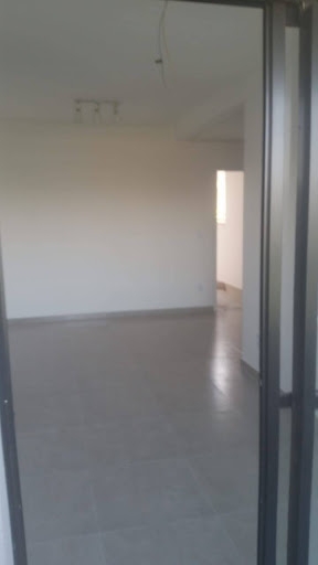 Apartamento à venda com 2 quartos, 61m² - Foto 4