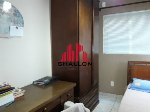Casa à venda com 3 quartos, 150m² - Foto 2