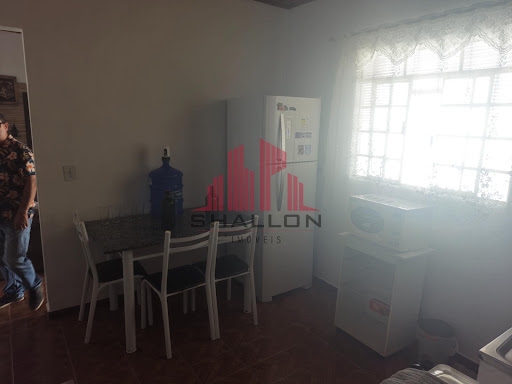 Casa à venda com 2 quartos, 317m² - Foto 4