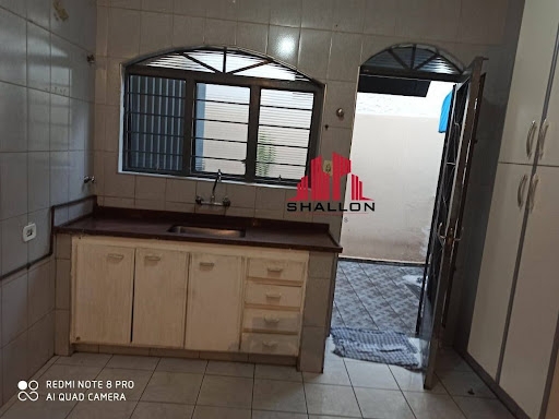 Casa à venda com 3 quartos, 190m² - Foto 4