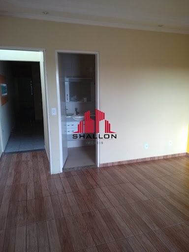 Sobrado à venda com 3 quartos, 230m² - Foto 2