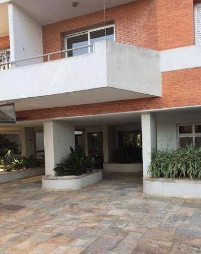 Apartamento à venda com 3 quartos, 139m² - Foto 1