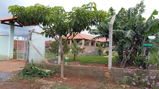 Chácara à venda com 2 quartos, 238m² - Foto 1