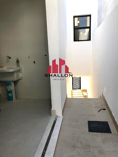Casa de Condomínio à venda com 3 quartos, 307m² - Foto 4