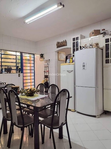 Casa à venda com 4 quartos, 175m² - Foto 14
