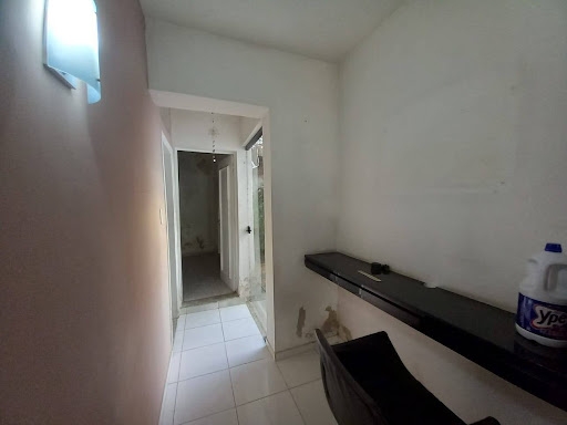Casa à venda com 3 quartos, 98m² - Foto 4