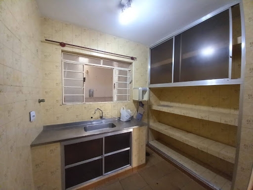 Casa à venda com 3 quartos, 98m² - Foto 9