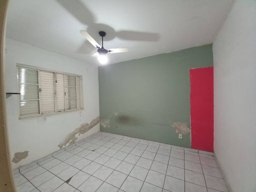 Casa à venda com 3 quartos, 98m² - Foto 11