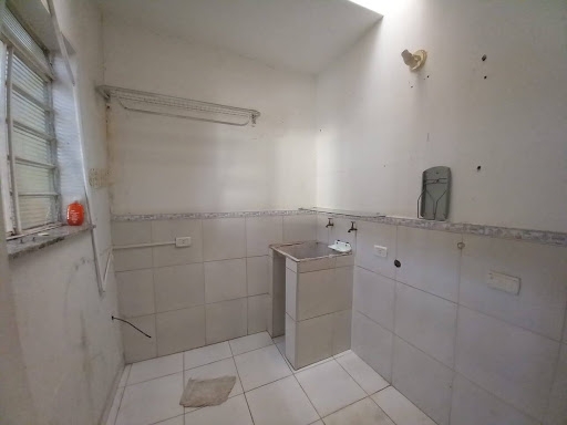 Casa à venda com 3 quartos, 98m² - Foto 18