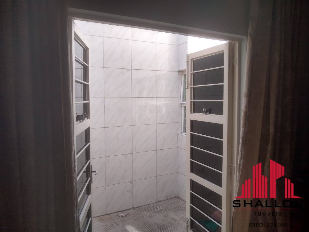 Sobrado para alugar com 2 quartos, 120m² - Foto 3