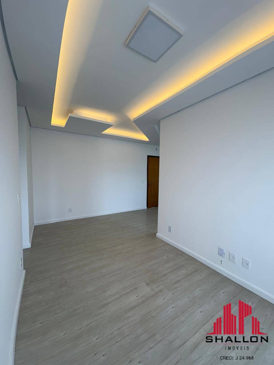 Apartamento à venda com 2 quartos, 63m² - Foto 2