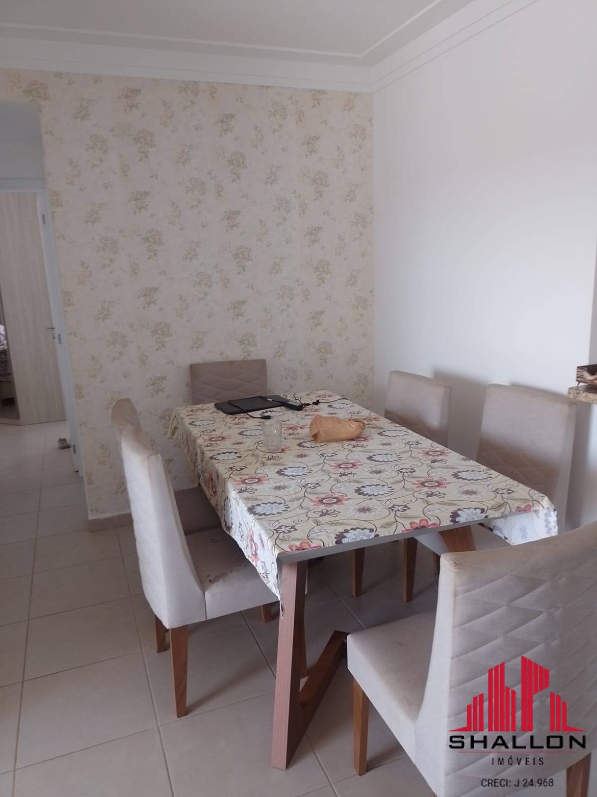 Apartamento à venda com 2 quartos, 72m² - Foto 4