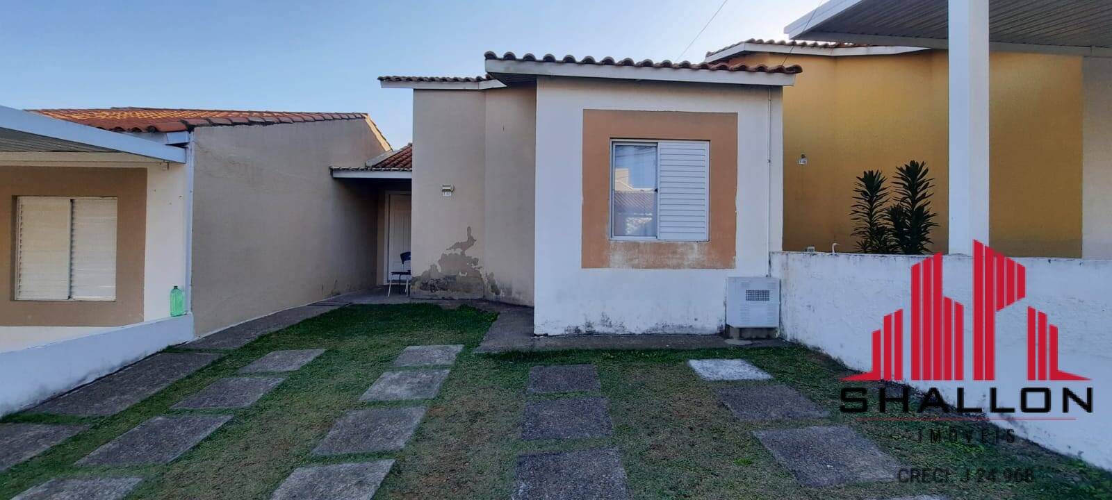 Casa de Condomínio à venda e aluguel com 2 quartos, 52m² - Foto 1